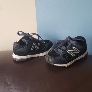 New Balance 888